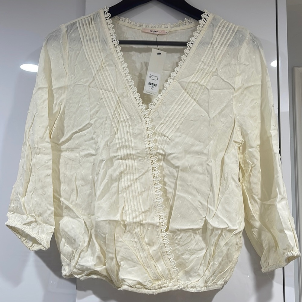 Women’s blouse